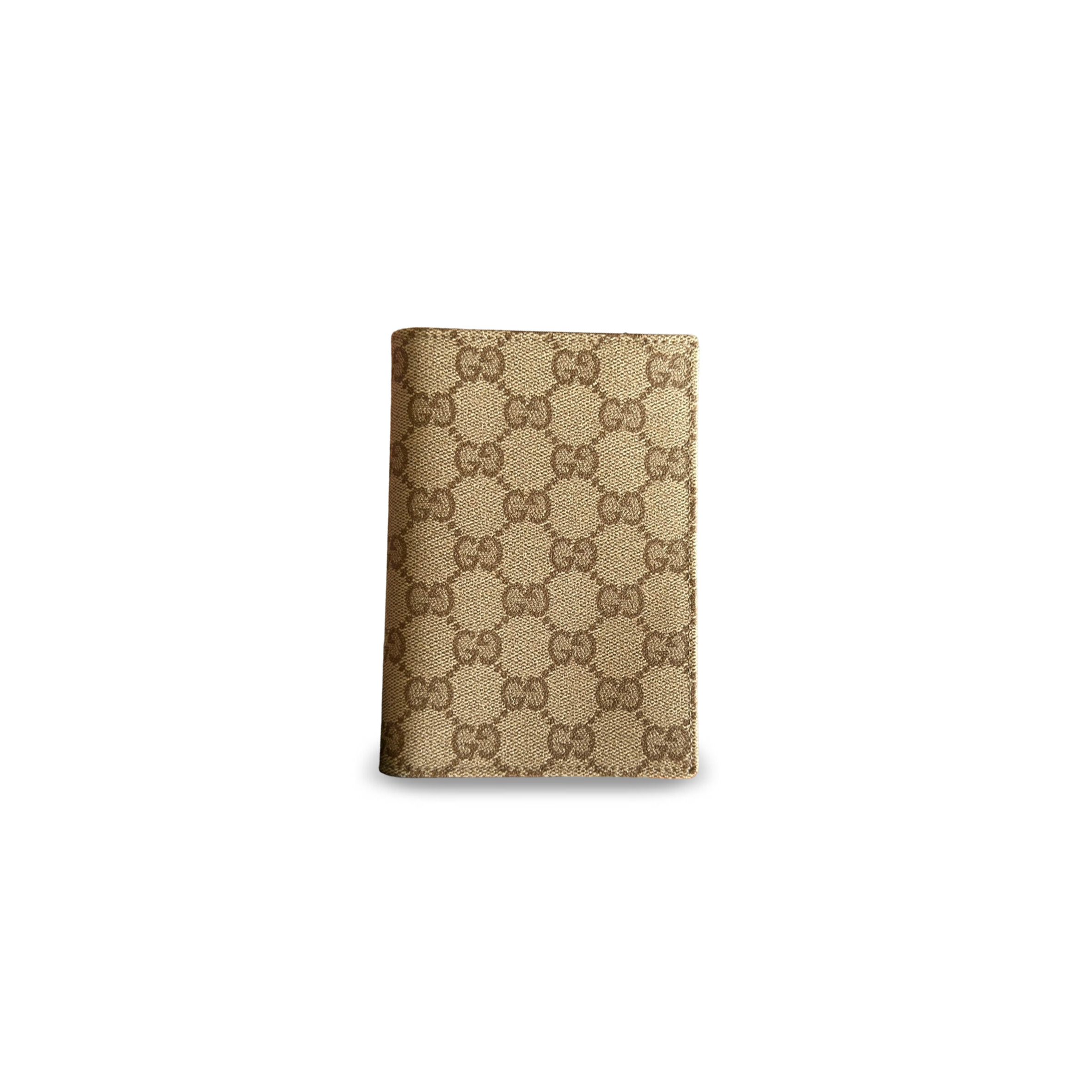 GUCCI ESSENCE CLASSIC PASSPORT CASE 876432 (13.5*9.5cm)